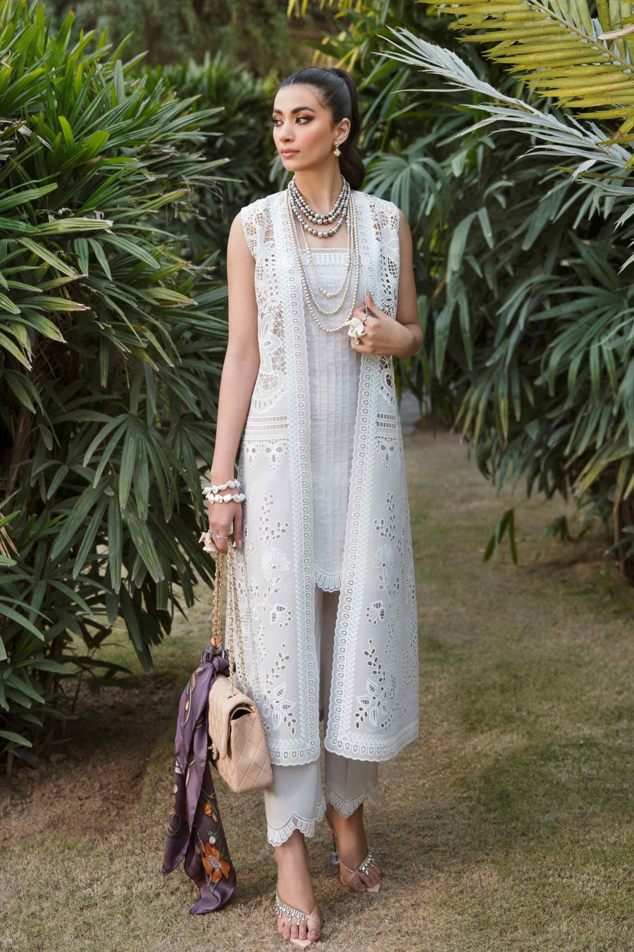Sable Vogue Embroidered Luxury Lawn Unstitched 2 Piece Suit - Ada