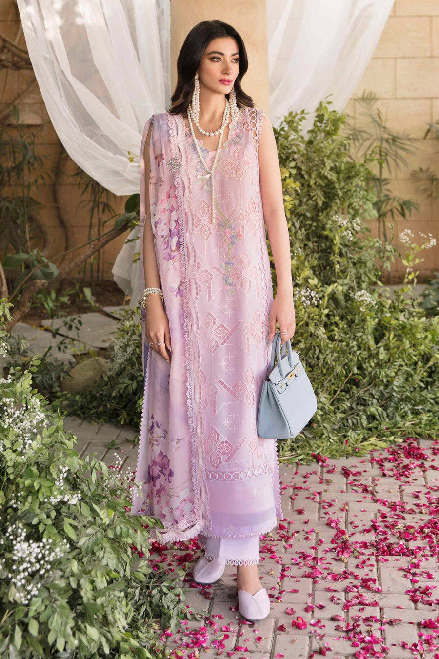 Sable Vogue Embroidered Luxury Lawn Unstitched 3 Piece Suit - Iris