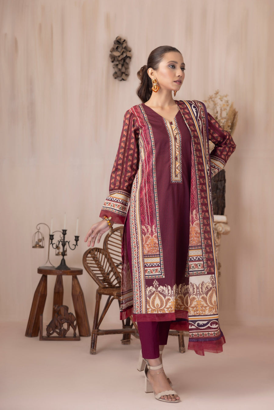 Regalia Salina Vol-03 Unstitched Printed Lawn 3Pc Suit SPLV3-13