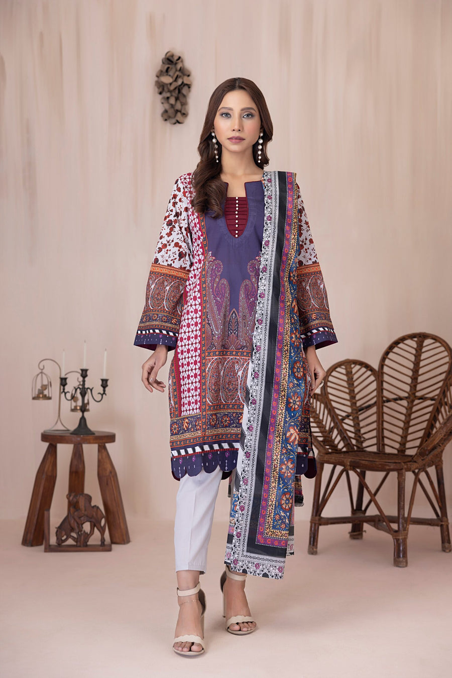Regalia Salina Vol-03 Unstitched Printed Lawn 3Pc Suit SPLV3-05