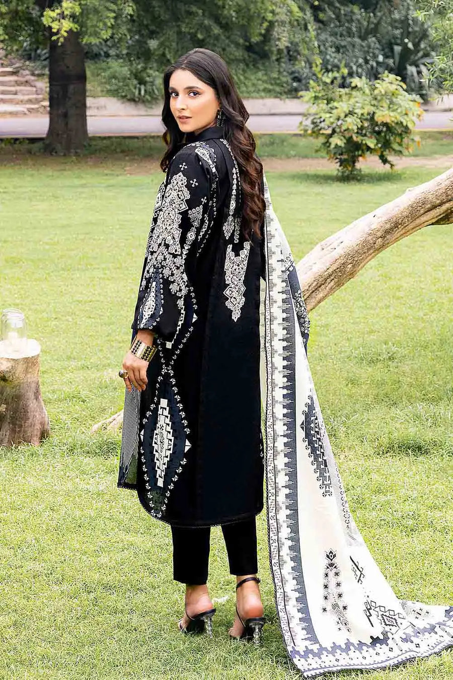 Gul Ahmed Winter Khaddar Unstitched Printed 2Pc Suit TK-22004
