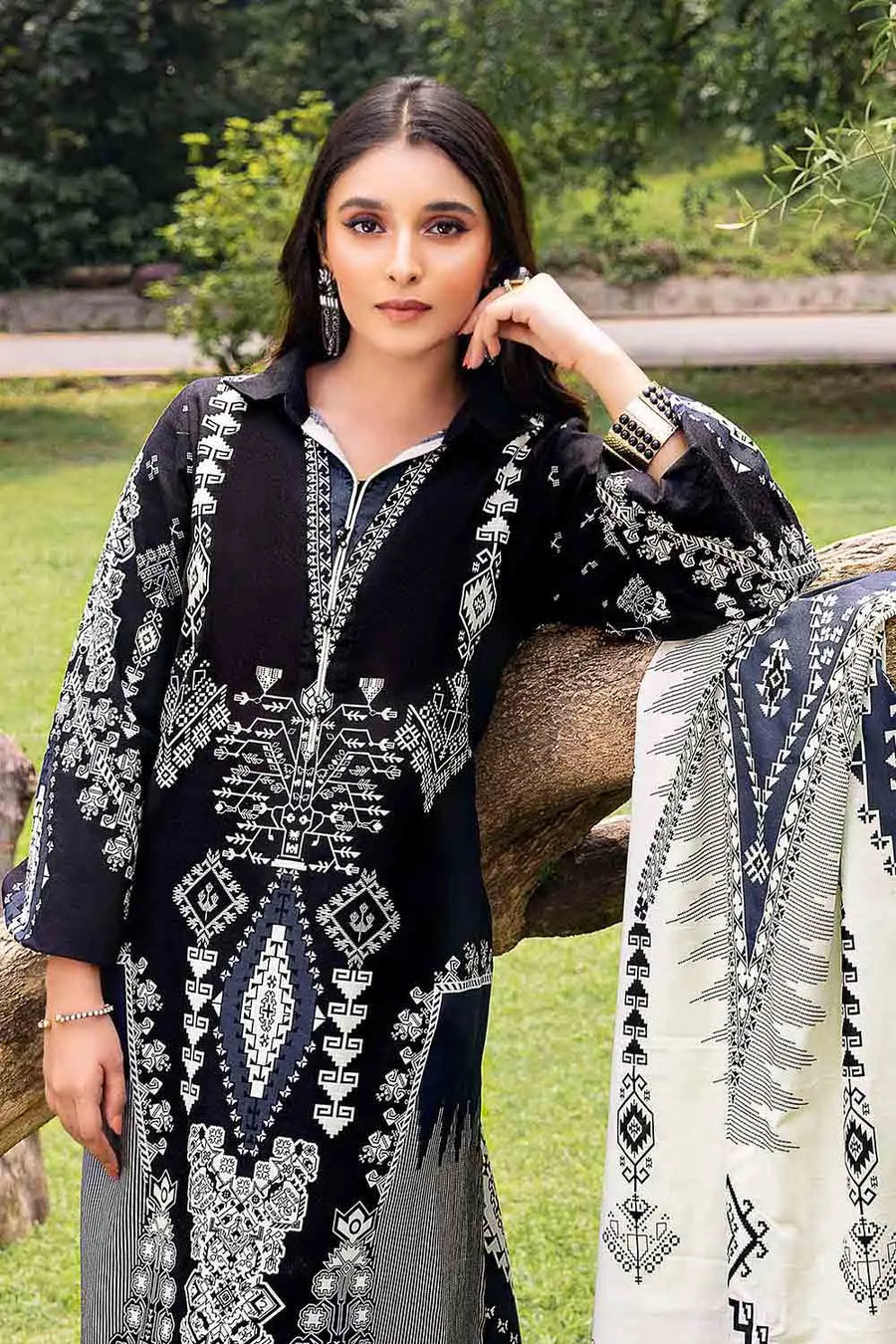 Gul Ahmed Winter Khaddar Unstitched Printed 2Pc Suit TK-22004