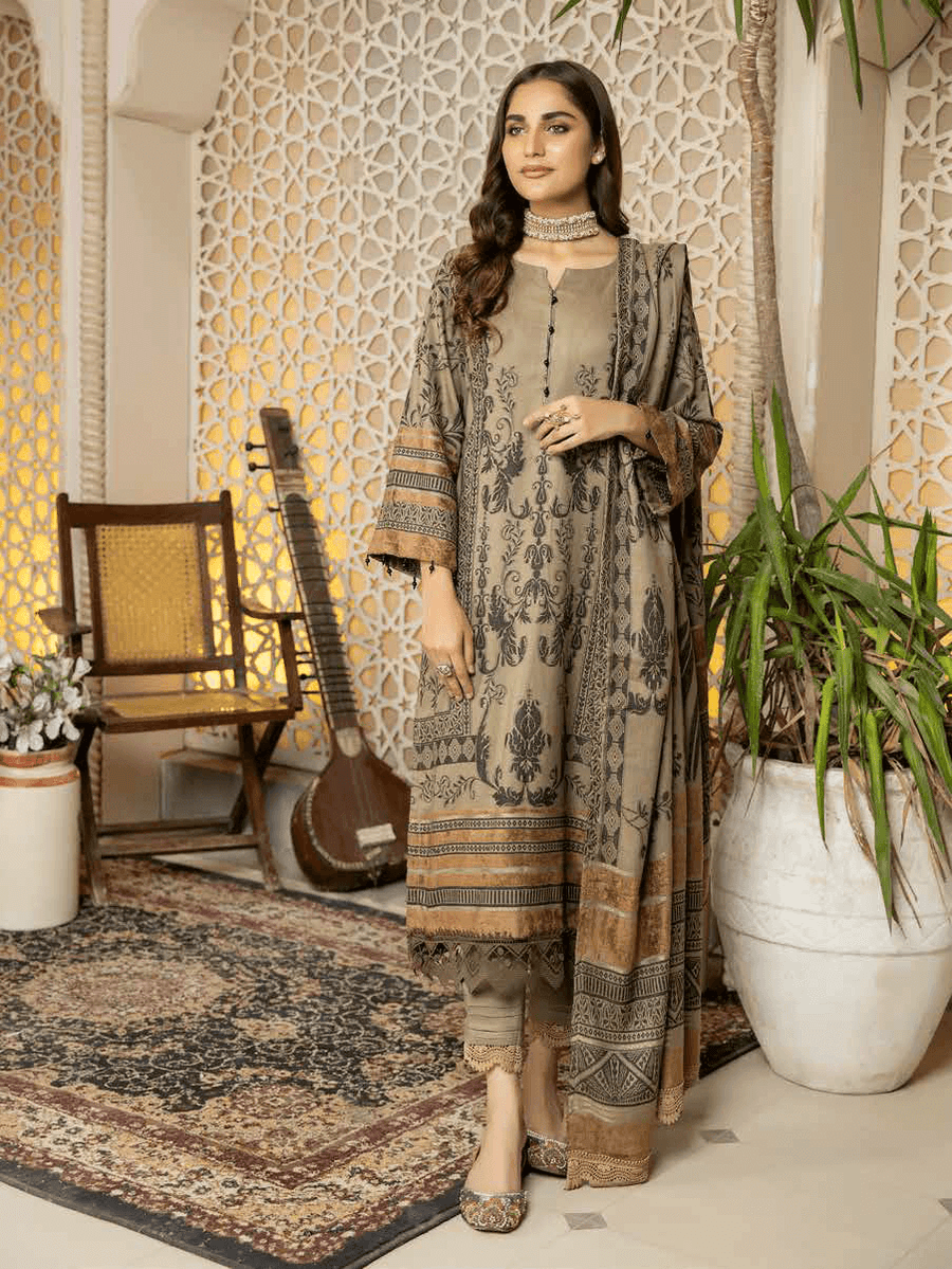 Tehzeeb by Riaz Arts Unstitchedd Velvet Jacquard 3Pc Suit TL-41