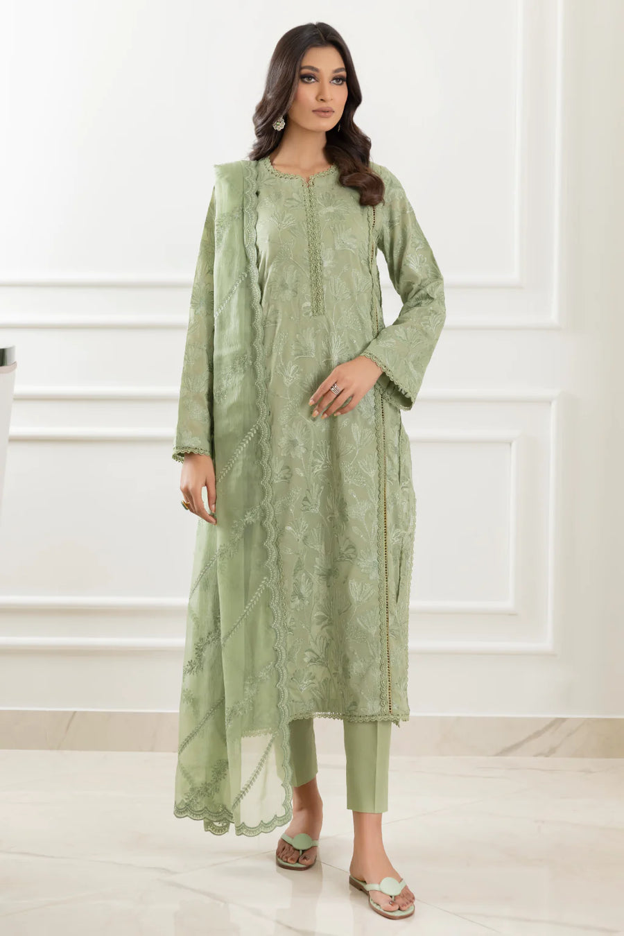 IZNIK Exclusive Embroidered Luxury Lawn Unstitched 3Pc Suit - PRISMATIC