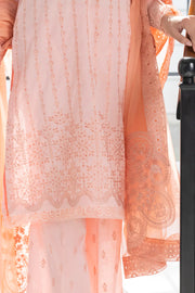IZNIK Exclusive Embroidered Luxury Lawn Unstitched 3Pc Suit - SANDYTAN