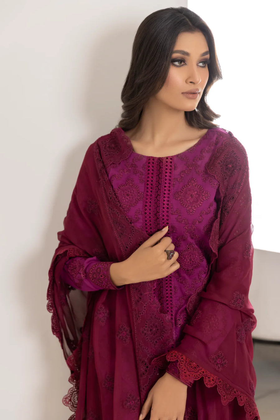 IZNIK Exclusive Embroidered Luxury Lawn Unstitched 3Pc Suit - RUBY