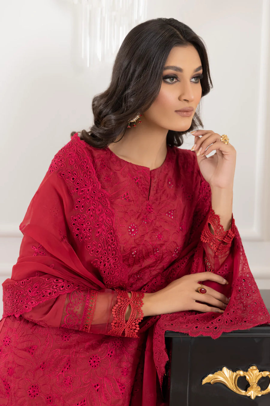IZNIK Exclusive Embroidered Luxury Lawn Unstitched 3Pc Suit - RED PHANTOME