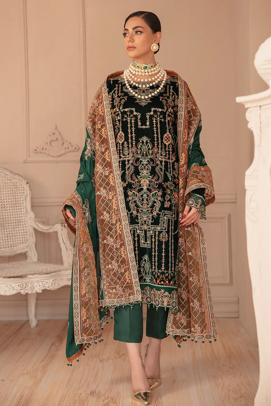 Ramsha Velvet Collection Vol-05 Unstitched Embroidered 3Pc Suit V-502