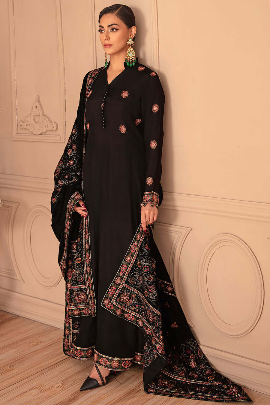 Ramsha Velvet Collection Vol-05 Unstitched Embroidered 3Pc Suit V-504