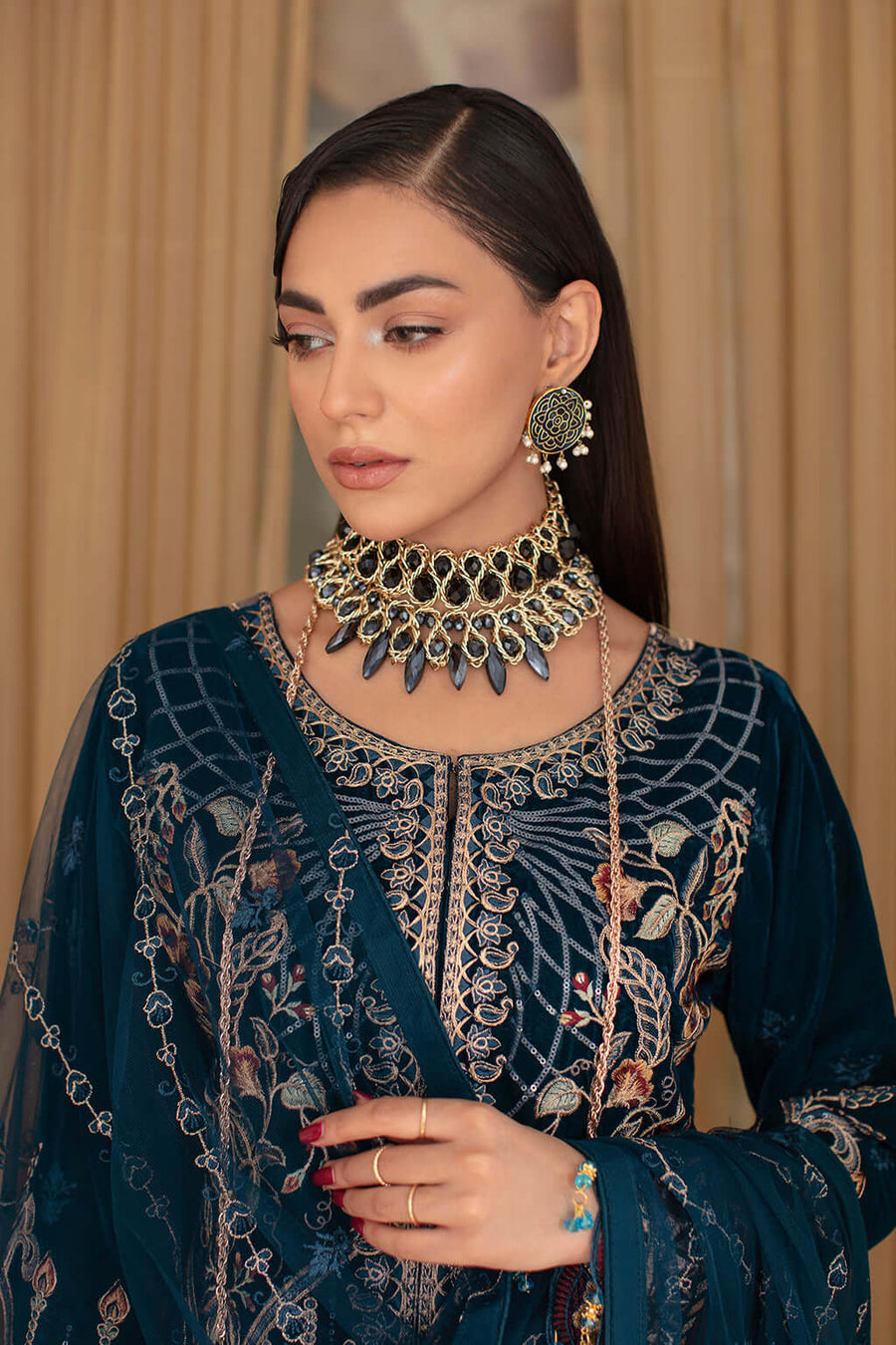 Ramsha Velvet Collection Vol-05 Unstitched Embroidered 3Pc Suit V-506