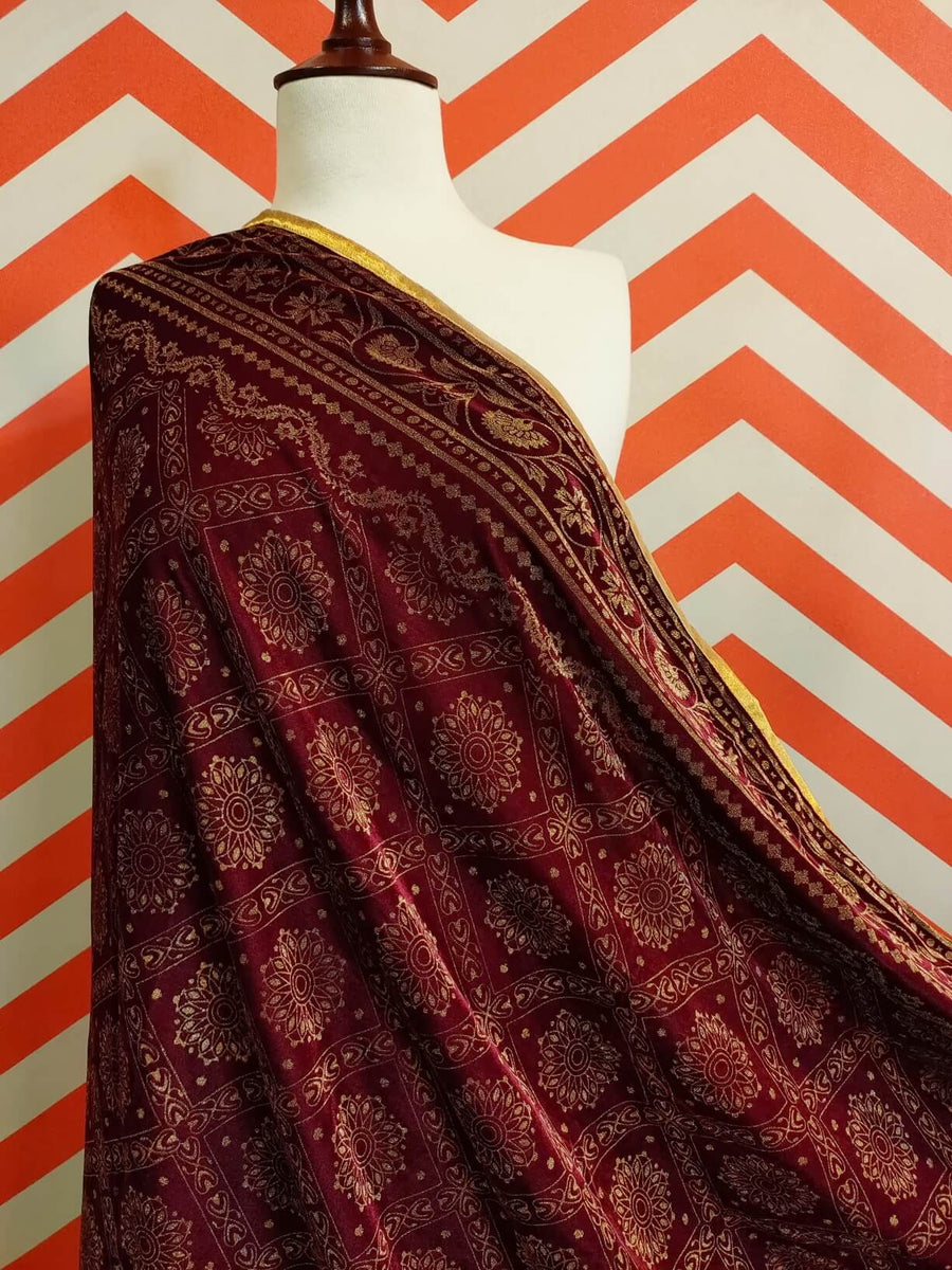 Premium Pearl Print Velvet Shawl For Women's VS21-01 - FaisalFabrics.pk