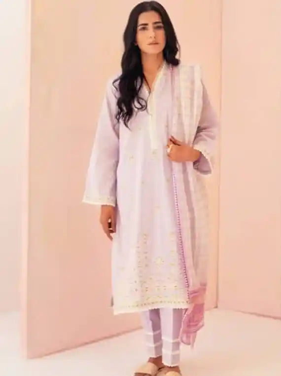 Zellbury Signature Embroidered Lawn Unstitched 3Pc Suit WUC22E30554