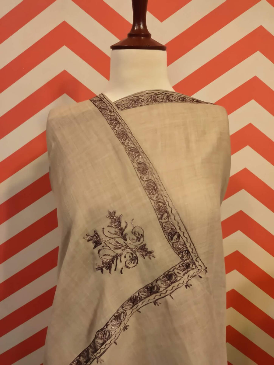 Womens Pashmina Wool Shawl with Embroidery Border work RK-54 - FaisalFabrics.pk