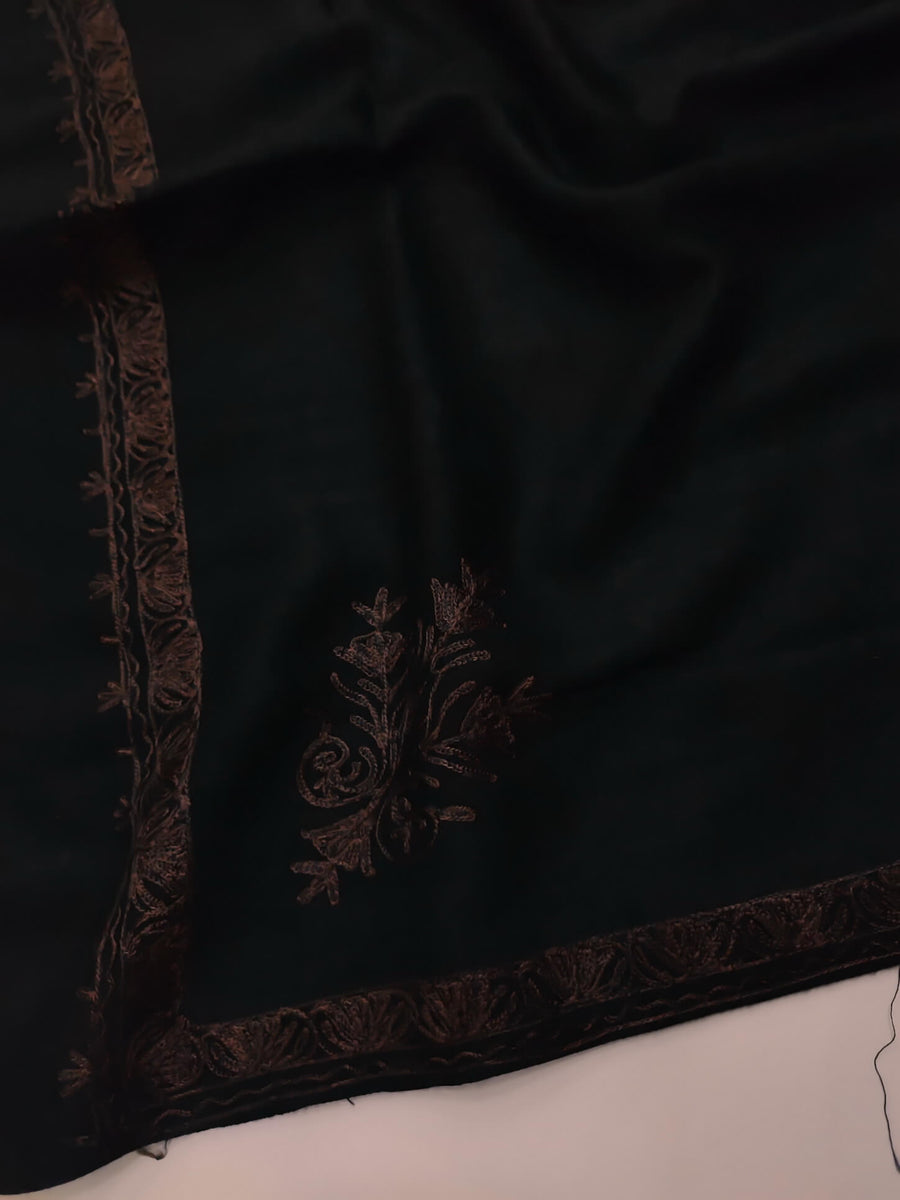 Womens Pashmina Wool Shawl with Embroidery Border work RK-55 - FaisalFabrics.pk
