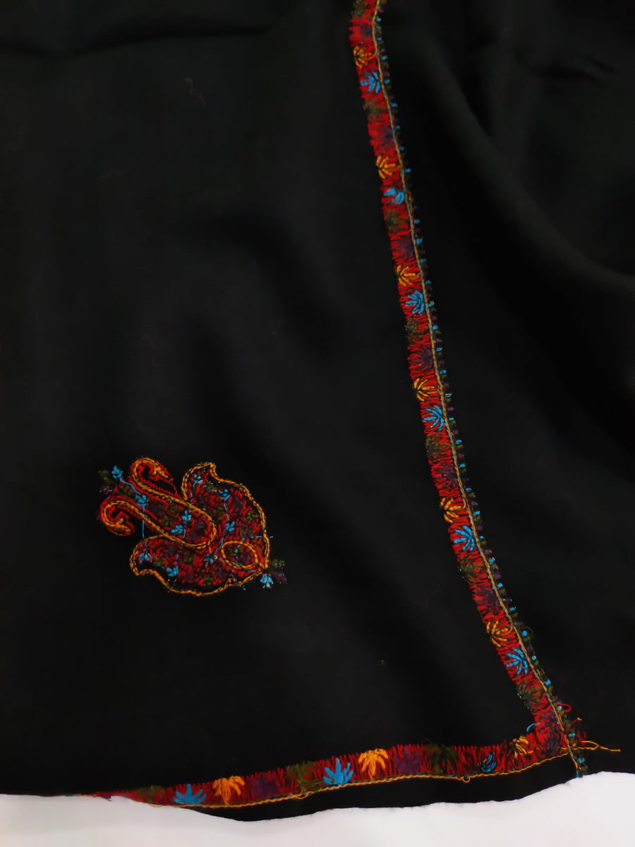 Womens Kashmiri Hand Embroidered Shawl, Border Design Work RKK-86 - FaisalFabrics.pk