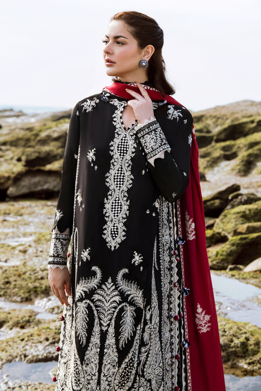 ZAHA by Khadijah Shah EMbroidered Lawn Unstitched 3Pc Suit ZL23-01 A