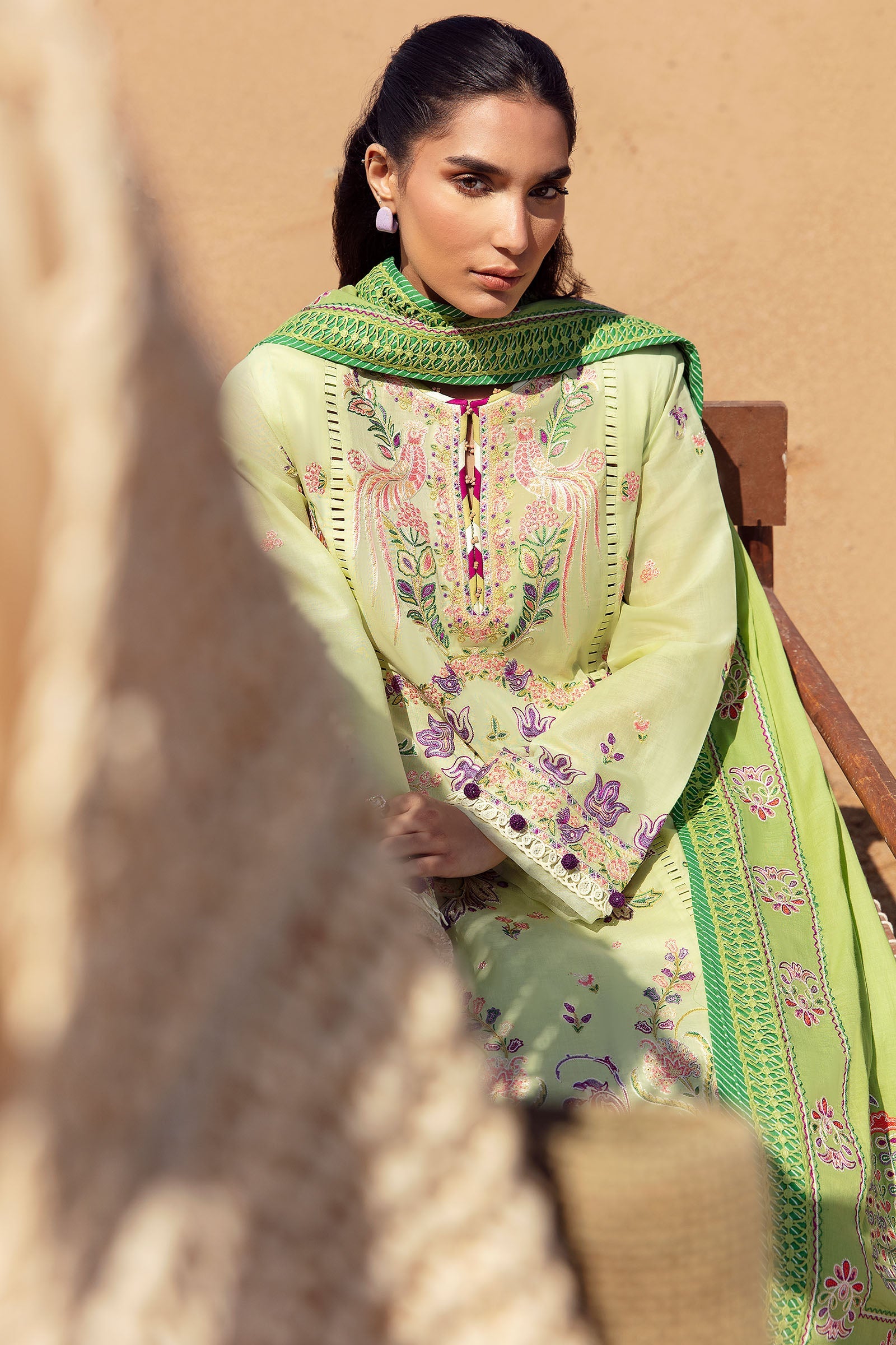 ZAHA by Khadijah Shah EMbroidered Lawn Unstitched 3Pc Suit ZL23-05 B