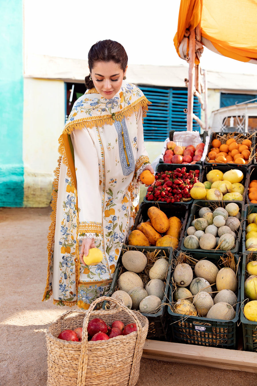 ZAHA by Khadijah Shah EMbroidered Lawn Unstitched 3Pc Suit ZL23-07 A