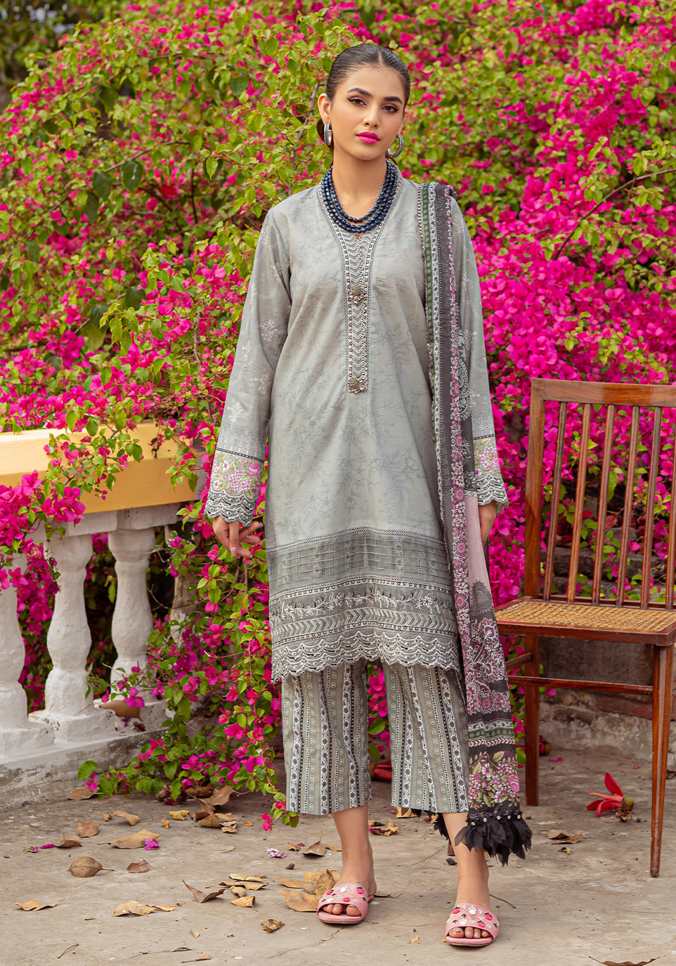 Zarqash Tresor Luxe Lawn Unstitched Embroidered 3 Piece Suit ZQ 4B