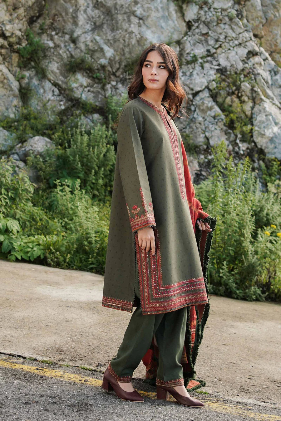 COCO by Zara Shahjahan Unstitched Embroidered 3Pc Suit D-7A