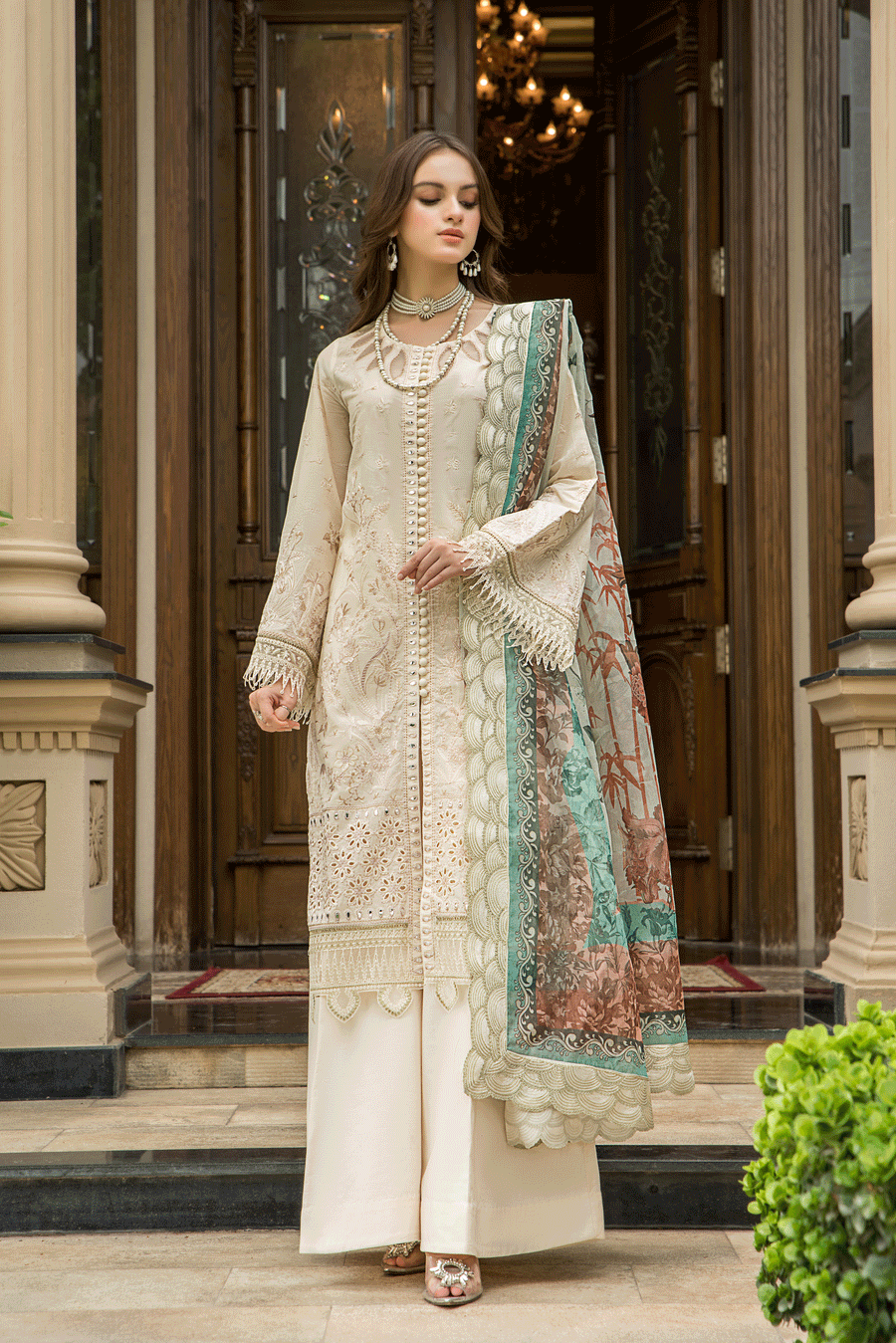 Suveez Pariza Embroidered Lawn 3 Piece Suit - CP-02 PEARL