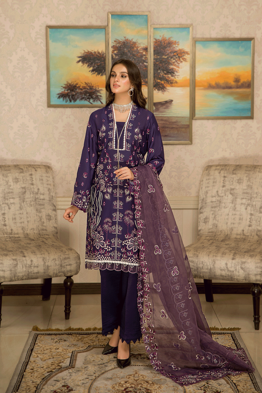 Suveez Pariza Embroidered Lawn 3 Piece Suit - CP-05 MARTINI
